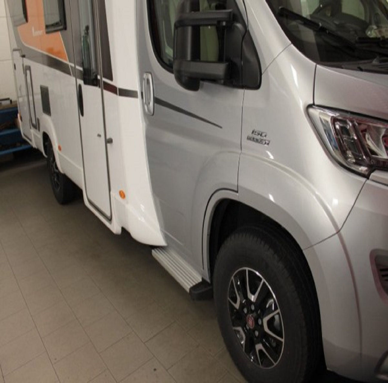 Freistufe / Trittstufe Schwarz – Fiat Ducato, Citroën Jumper, Peugeot Boxer